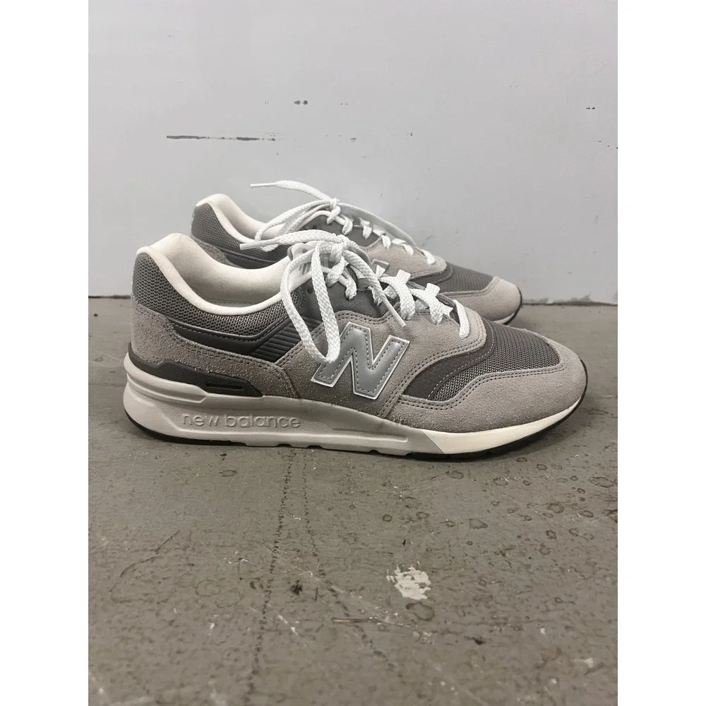New Balance 997H CM997HCA Sneaker Mens US 8.5D Marblehead Suede Lifestyle Shoes‎